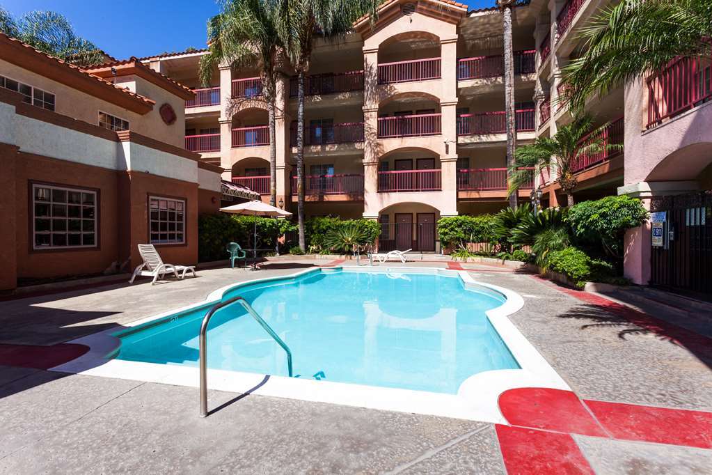 Ramada By Wyndham South El Monte Hotel Facilities photo